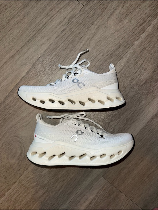 On Running Shoes - On Cloudsurfer Max White Running Sneakers